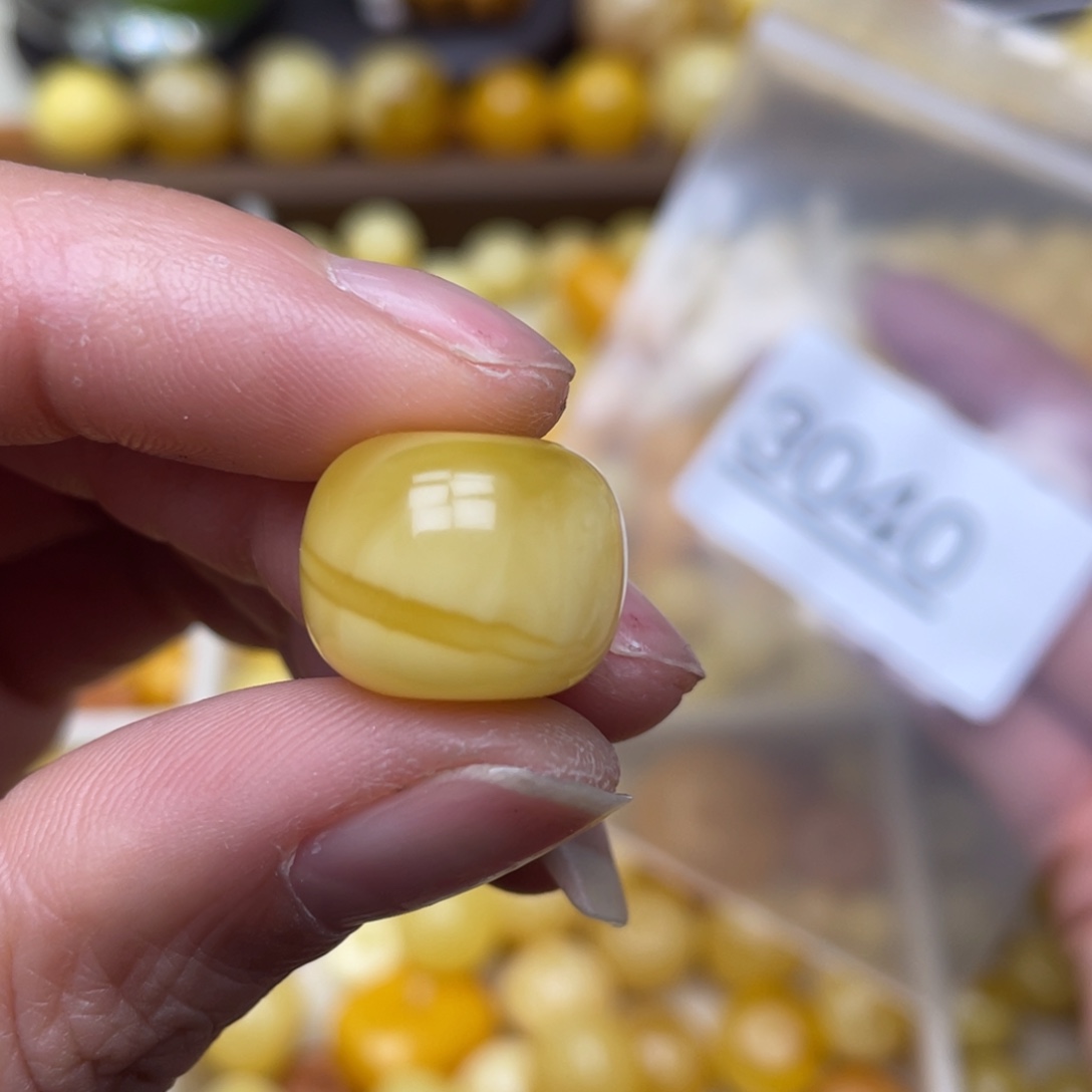 蜜蜡珠宝奇石未镶嵌16