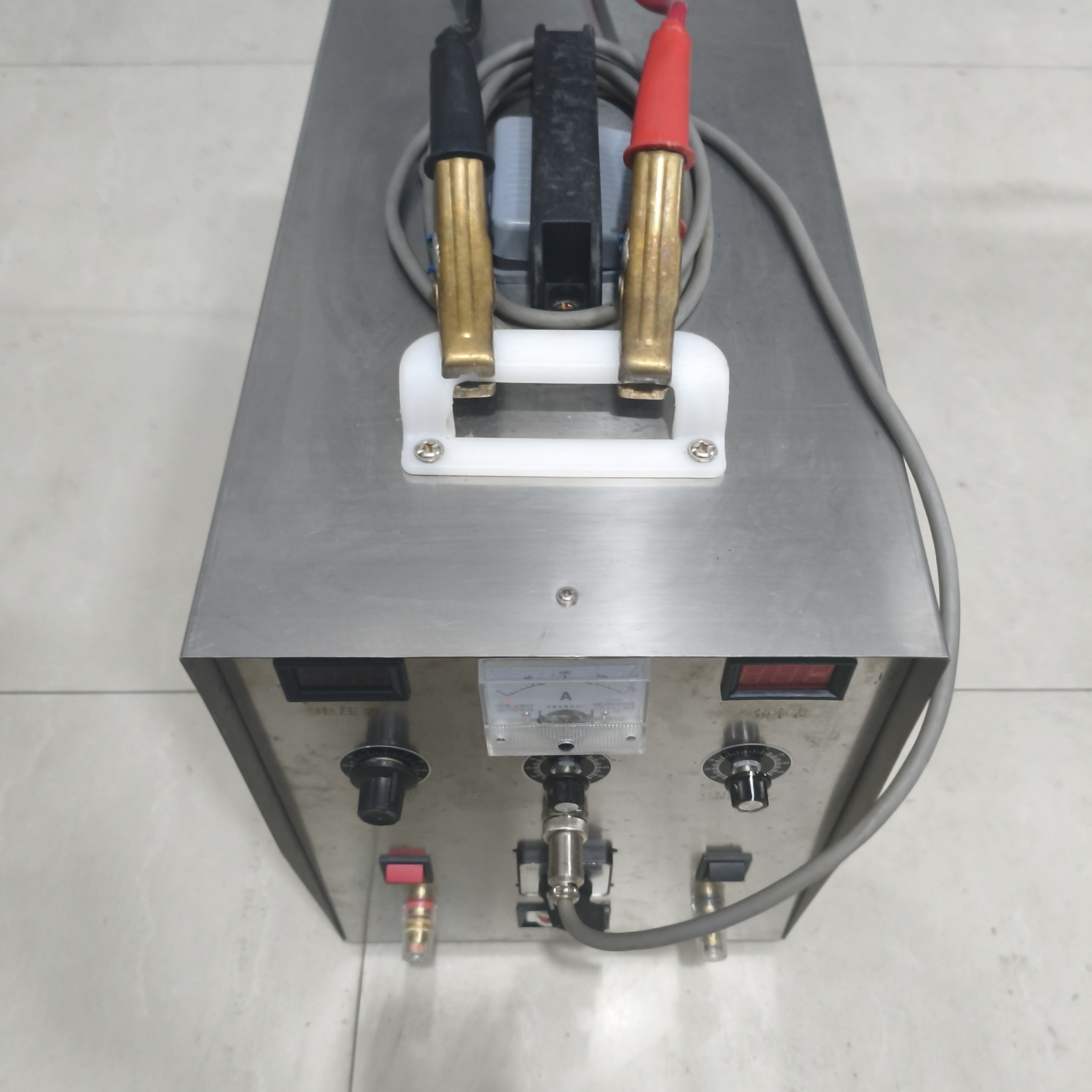 纯手工制作逆变器 足8000瓦公里，24伏专用机