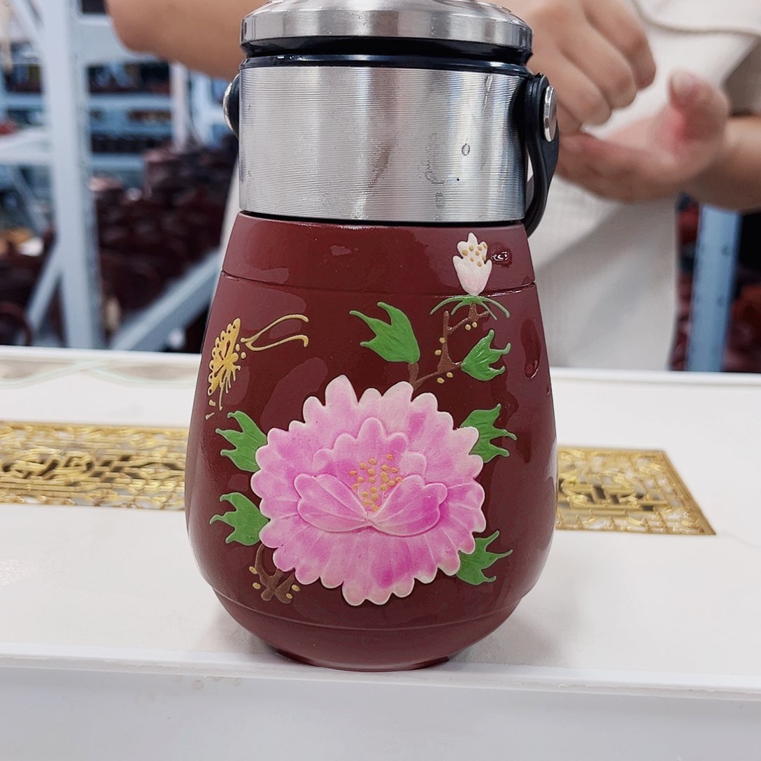 茶杯紫砂牡丹大肚杯（带杯套）