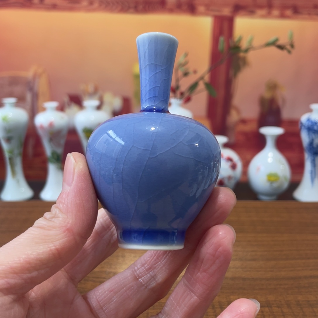 陶瓷景德镇小花瓶等着你