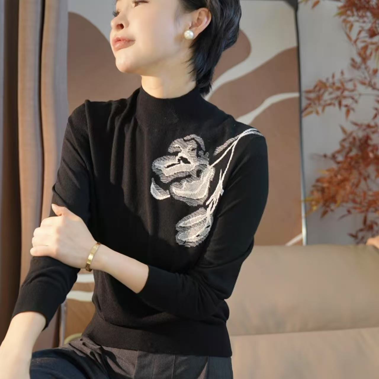 【星尘织锦】2025秋冬新款高密度立领刺绣长袖针织衫打底上衣MG8279