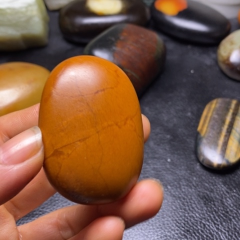 和田玉珠宝奇石未镶嵌