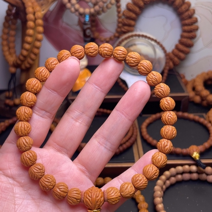 ****F桃核吊坠龙文桃核