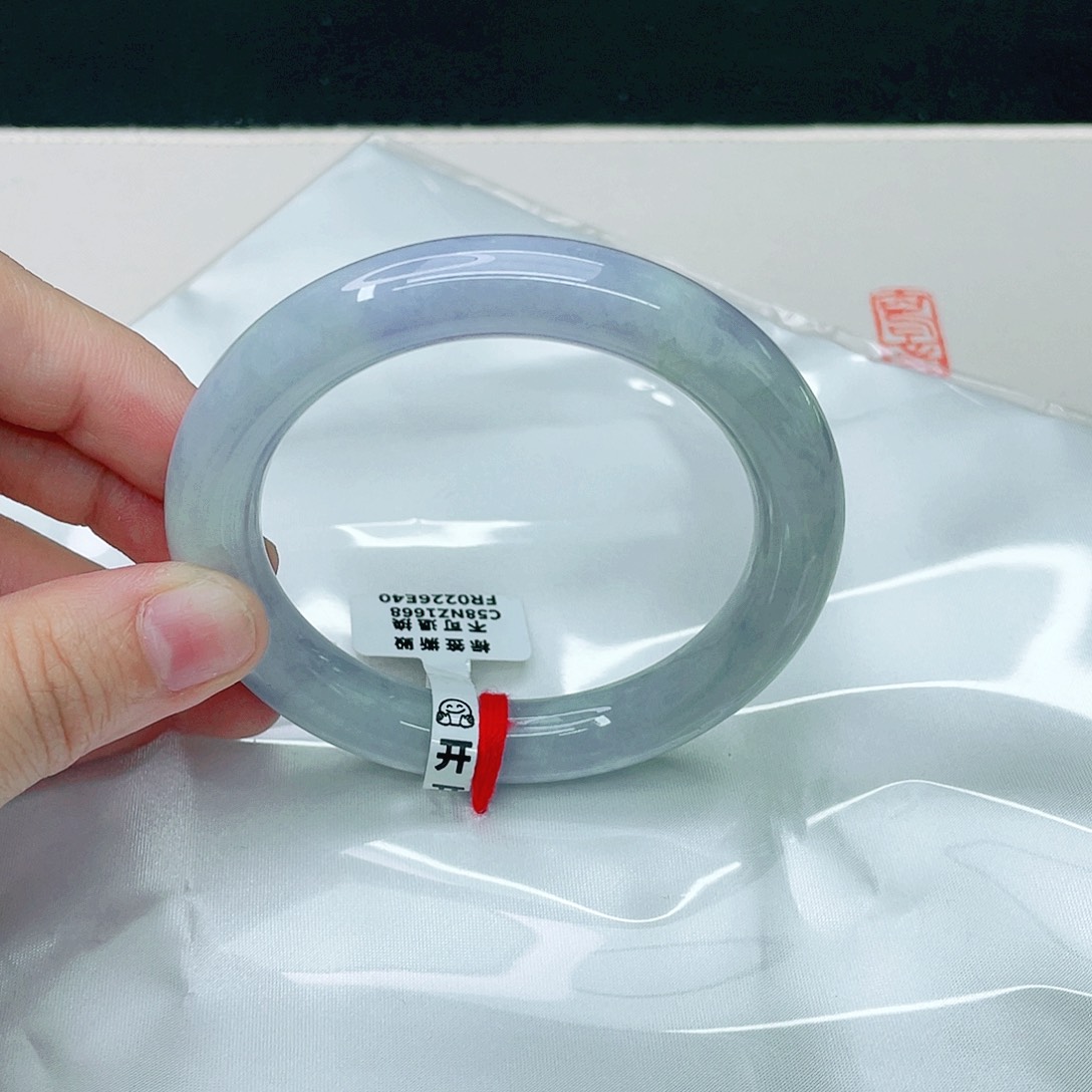 翡翠未镶嵌手镯圆58