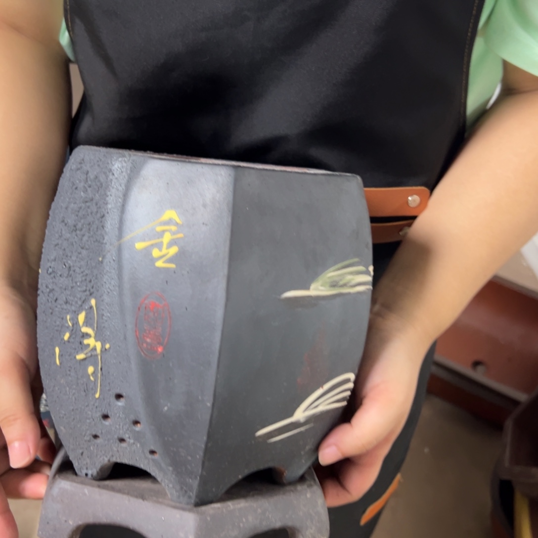 紫砂花盆瑕疵快快乐乐