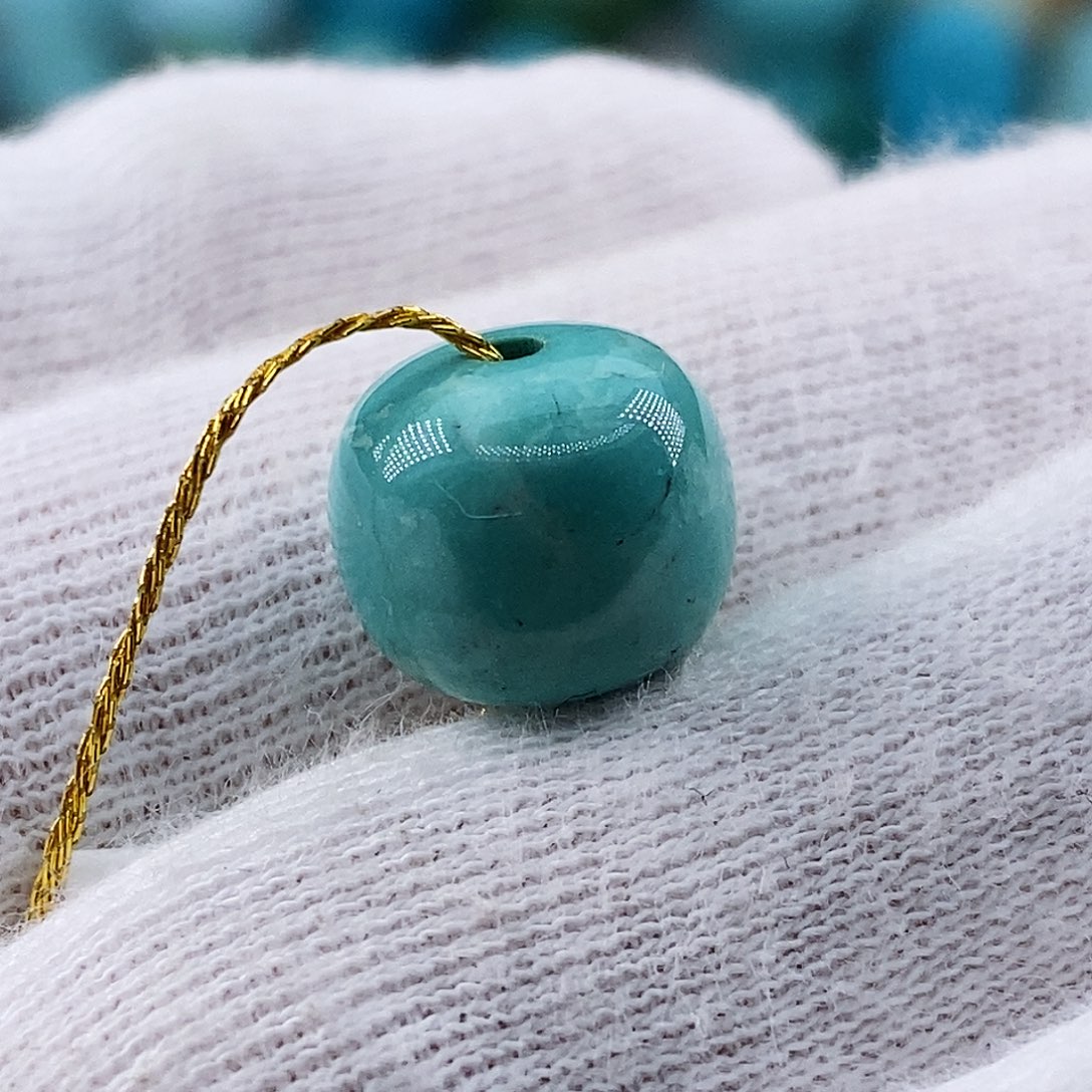 C***️绿松石未镶嵌珠宝奇石