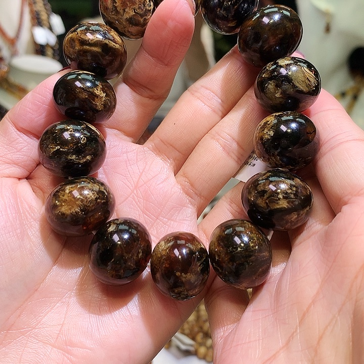 琥珀裸石未镶嵌王*琥珀