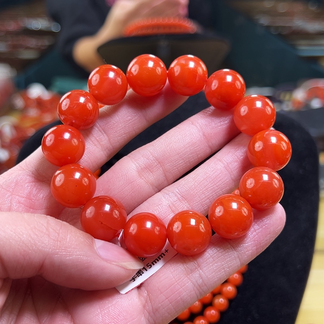 南红玛瑙未镶嵌买保山南红滴水洞15+