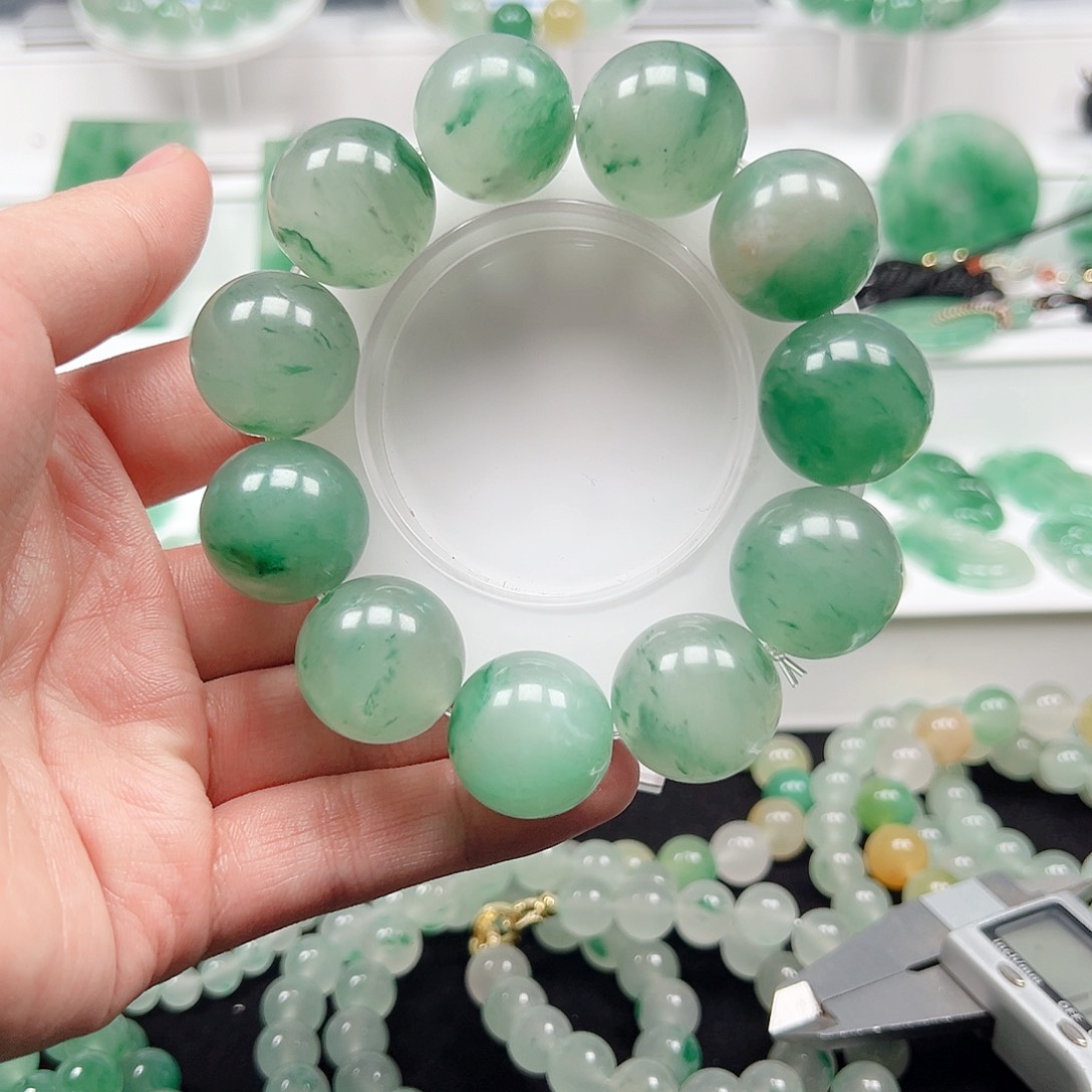 石英质玉手串未镶嵌