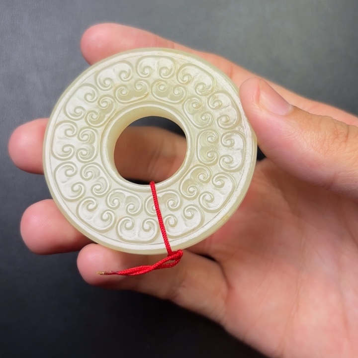 胖***虎和田玉未镶嵌颈饰