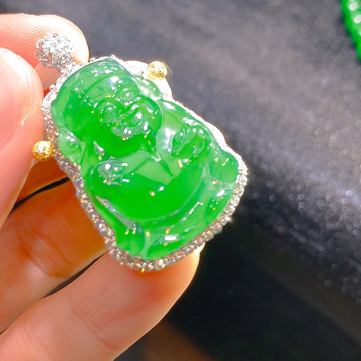 【闪购商品】翡翠颈饰银S925镶嵌翡翠