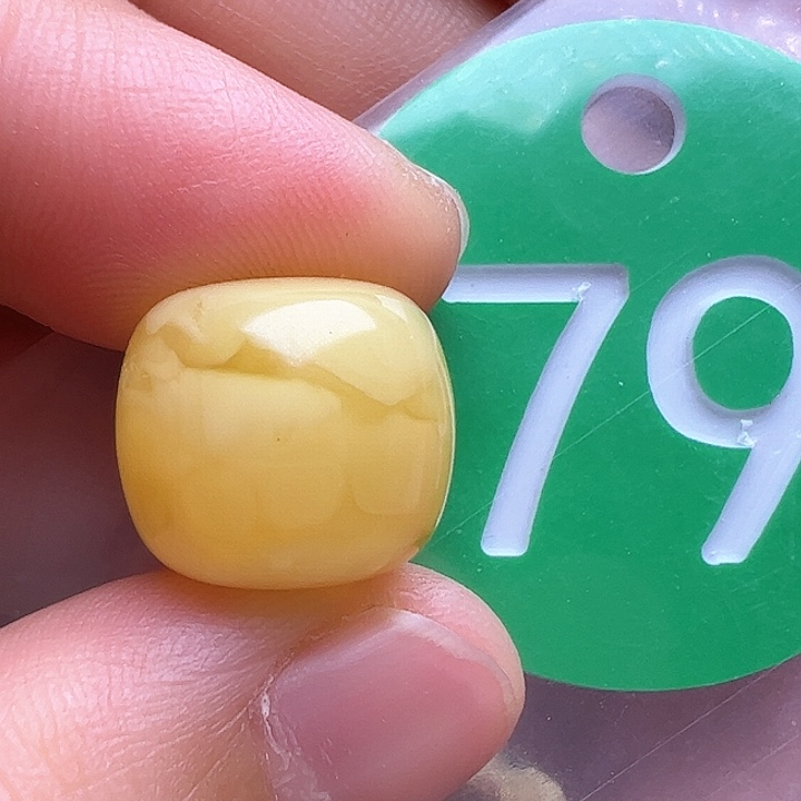 未镶嵌蜜蜡裸石冰线14.2m m