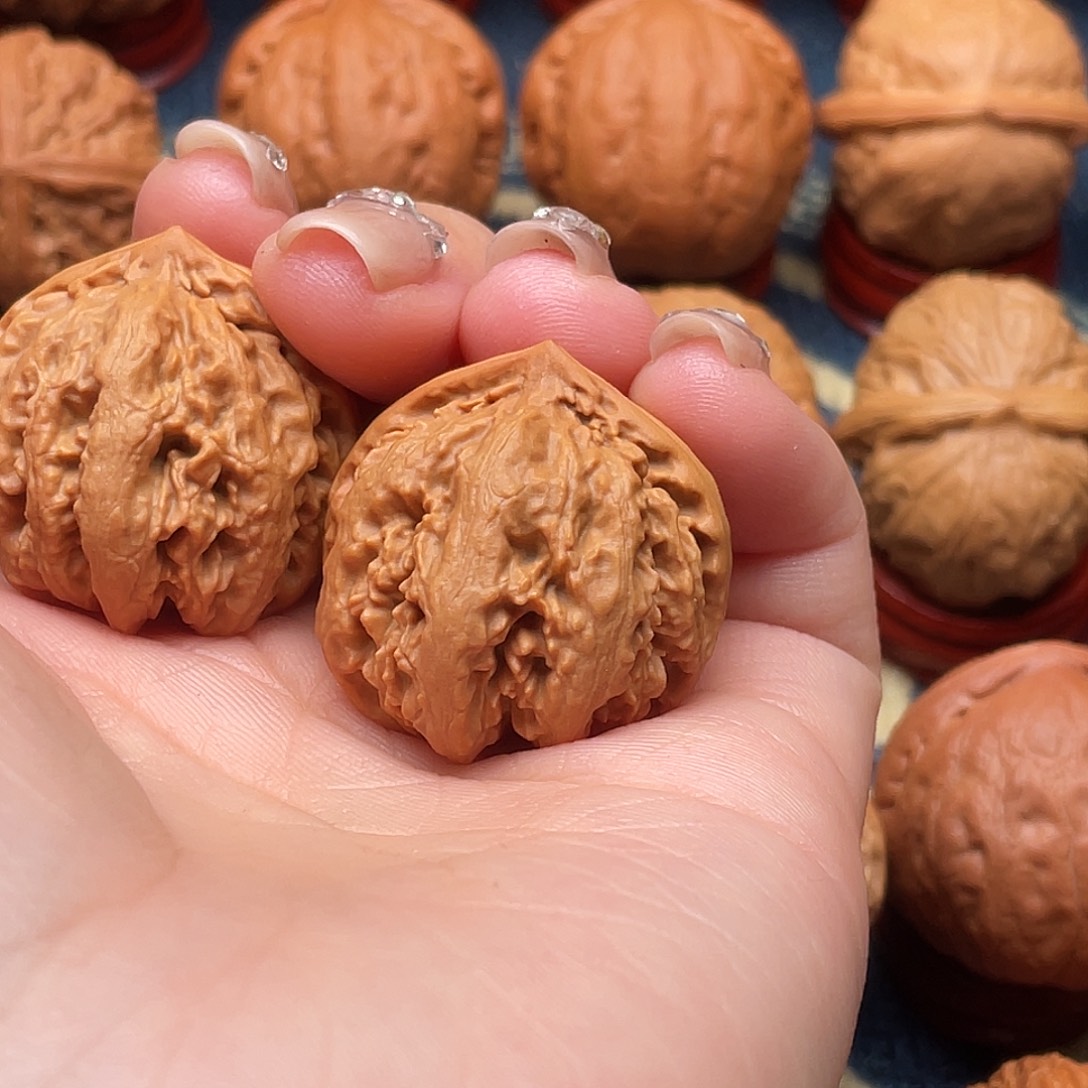 哈****把件文玩核桃精品手捻