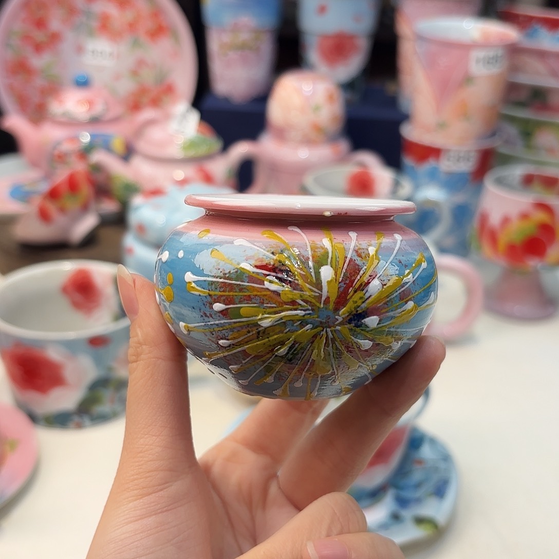 瓷片兔兔好可爱呀打