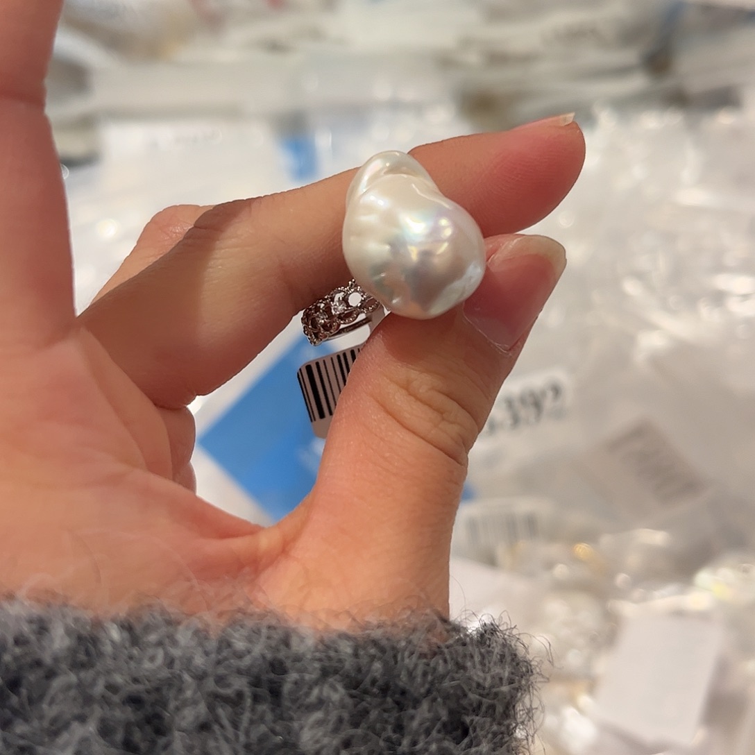 淡水珍珠耳饰合金