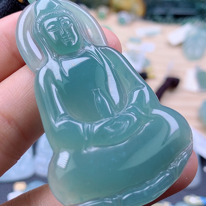 【闪购商品】翡翠颈饰未镶嵌爱***啡翡翠吊坠