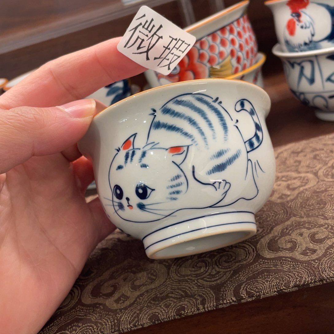 釉下手绘茶具微瑕