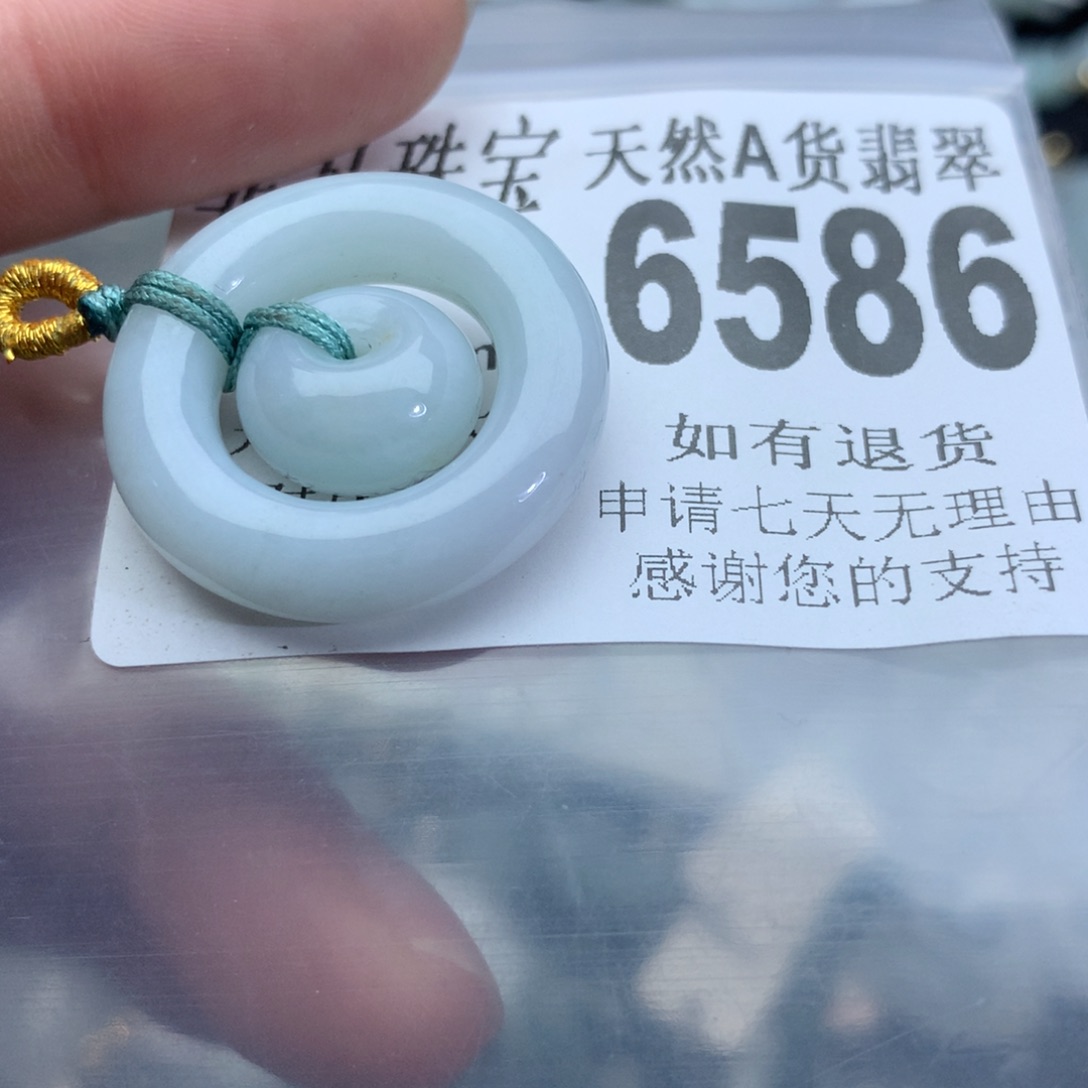 翡翠颈饰未镶嵌6586，