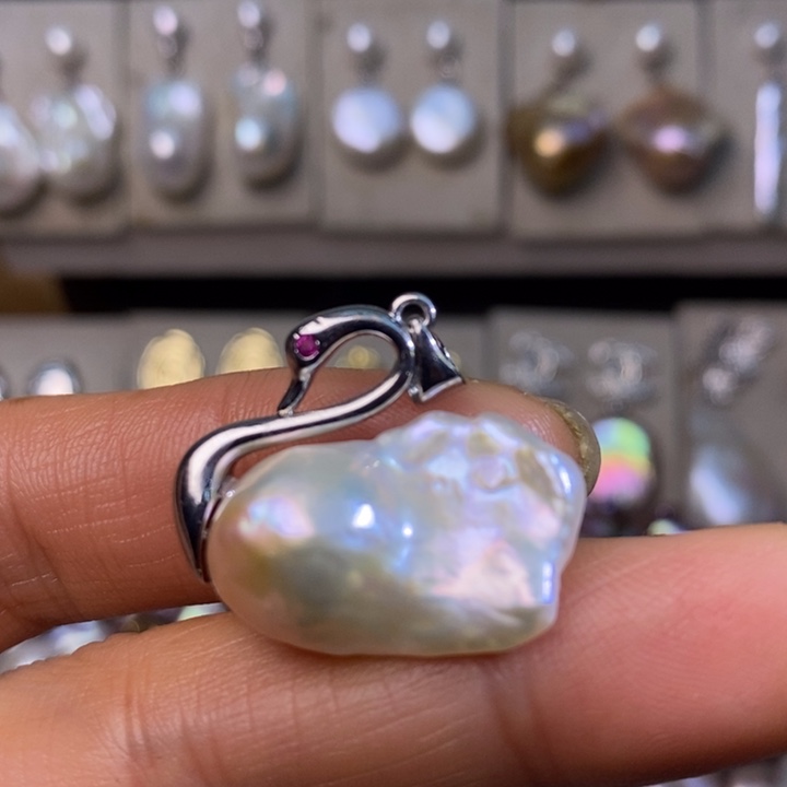 淡水珍珠耳坠银S925镀金镶嵌