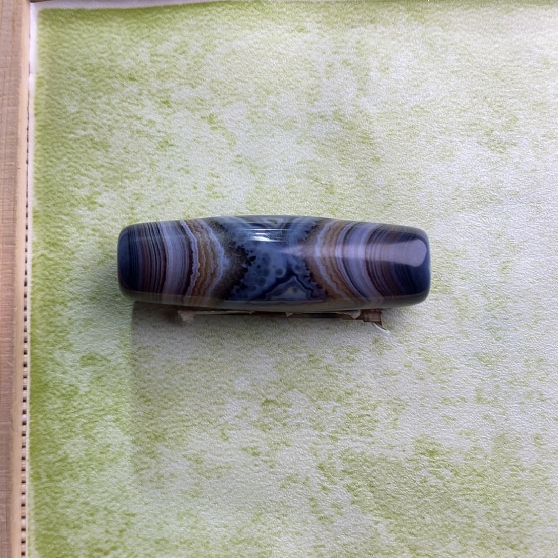 管***哥玛瑙/玉髓未镶嵌珠宝半成品