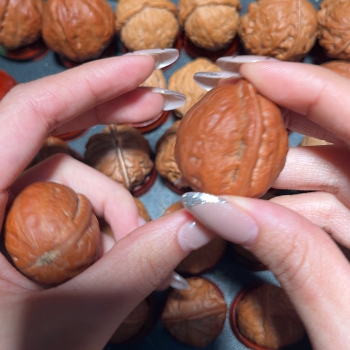 文玩核桃吊坠66668888