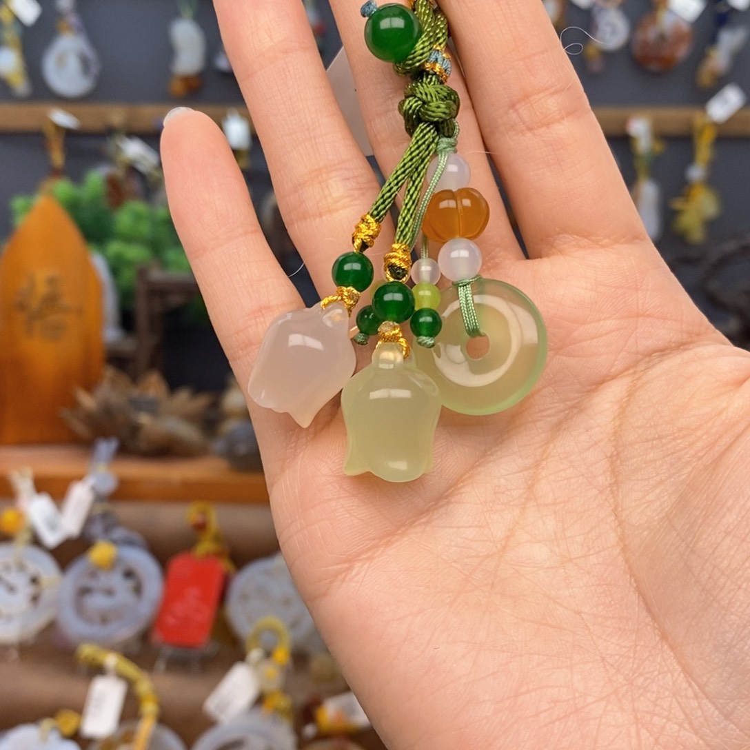 玛瑙/玉髓车挂未镶嵌666666666