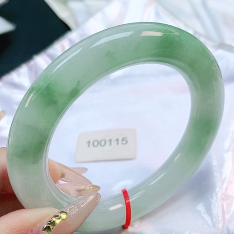 未镶嵌手镯翡翠0115