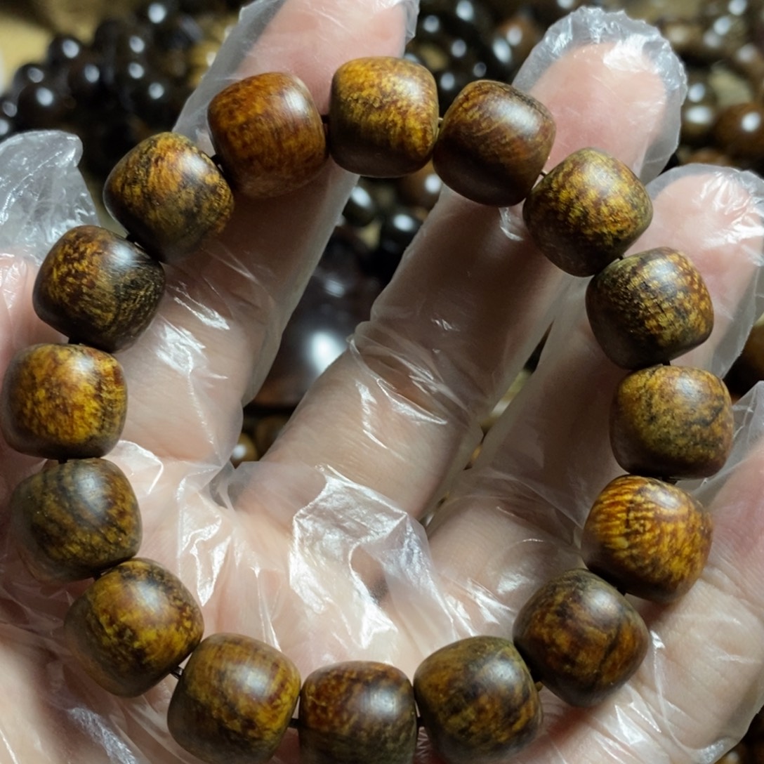 小***喽贡木印贡七彩龙鳞1314