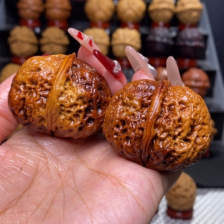 文玩核桃把件七彩大元宝37号44尺