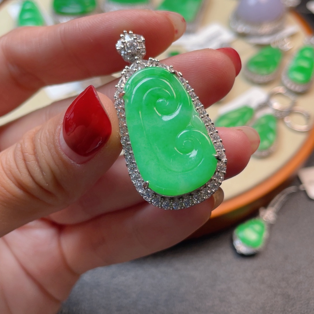 翡翠吊坠(不含链)银S925镶嵌