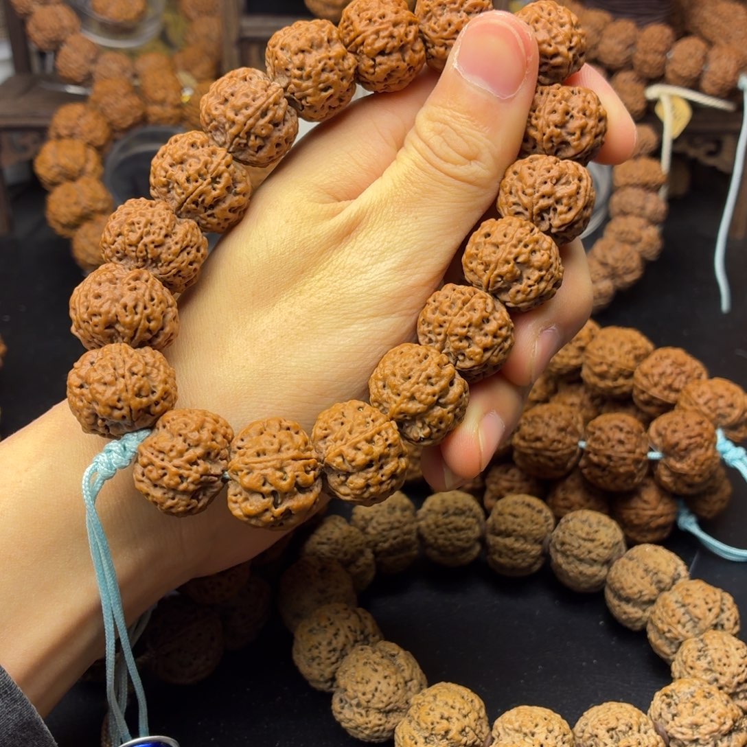 金刚菩提吊坠红皮梅花19mm