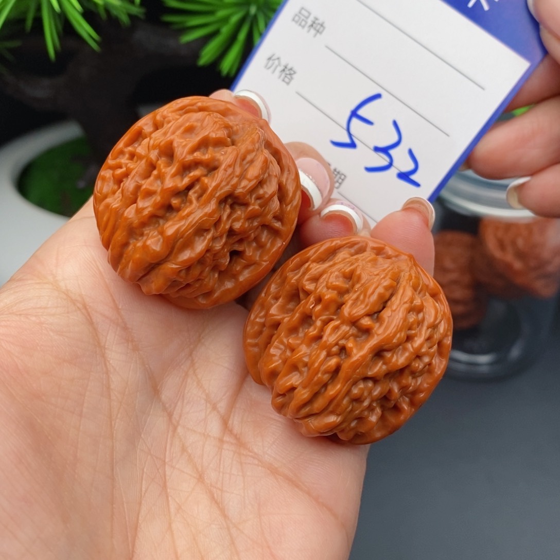 文玩核桃把件35四座楼，532