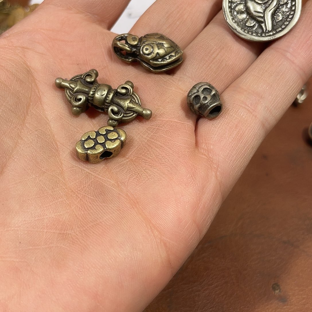 东西很好看很好看