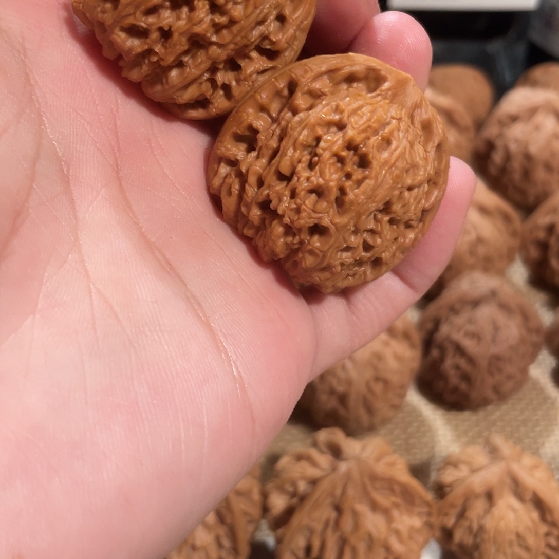 文玩核桃吊坠南疆