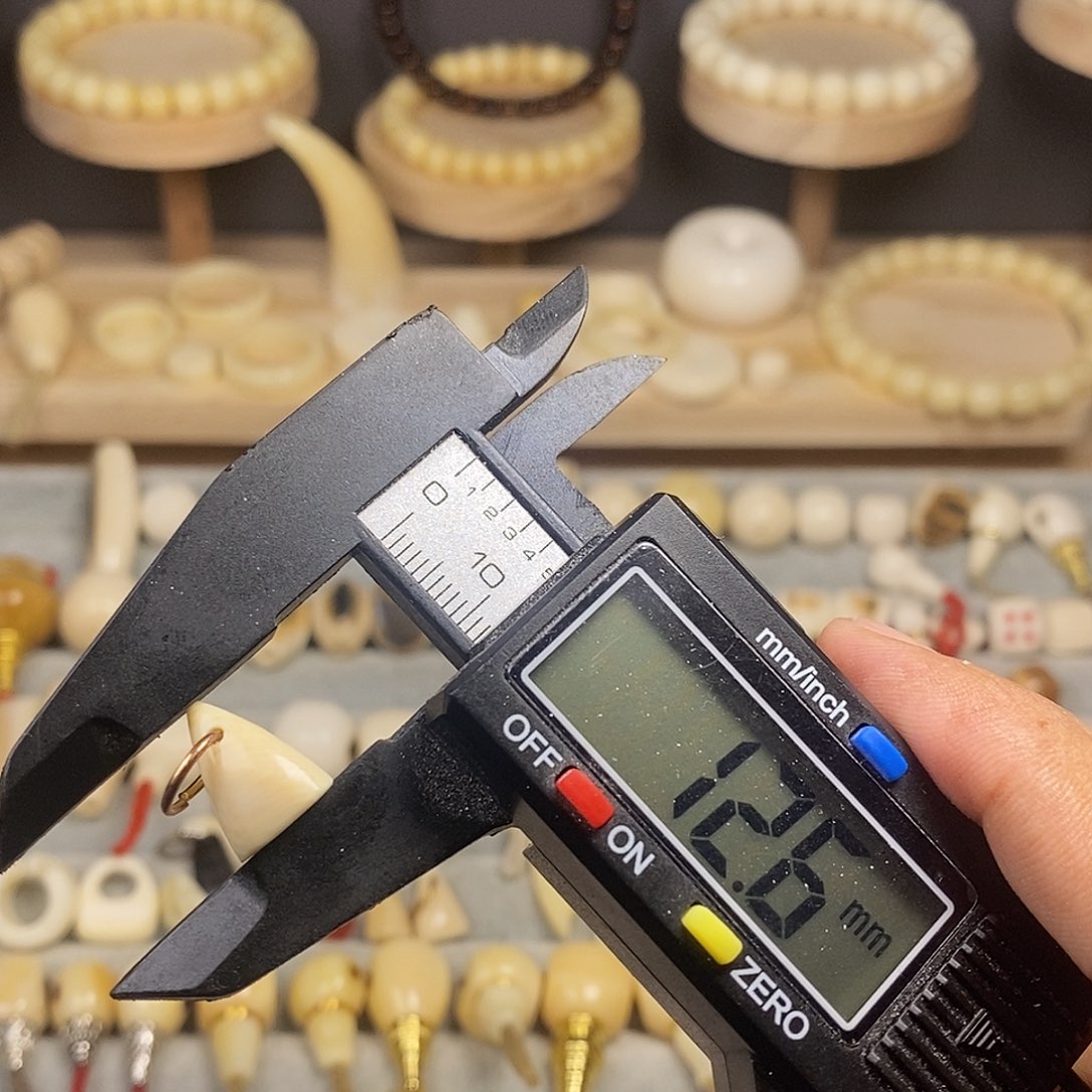 合金猛 犸 尖尖 一物一拍