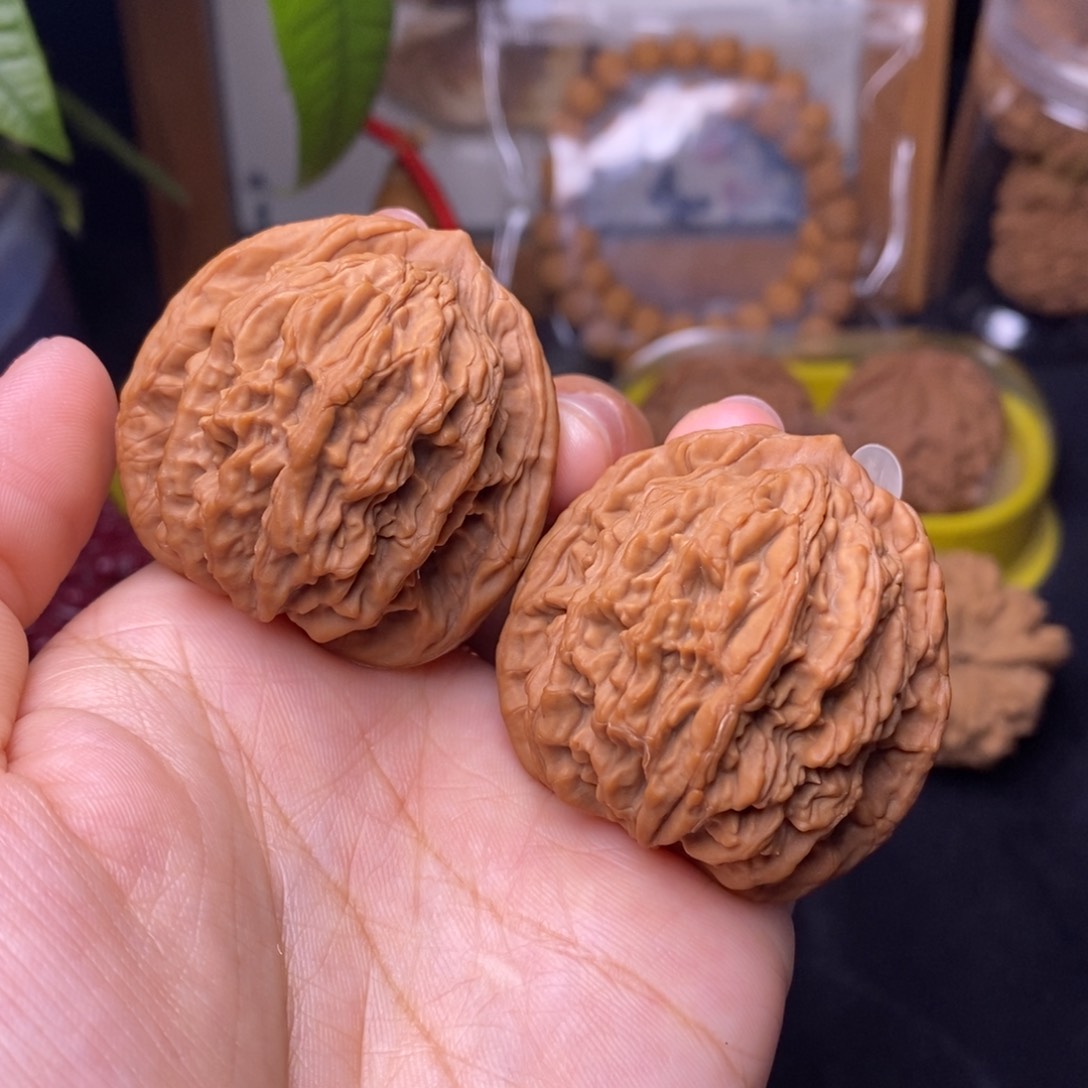 文玩核桃把件40.5麦虎