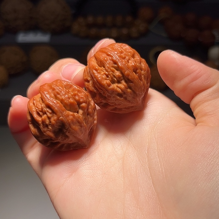 文玩核桃把件桃心216