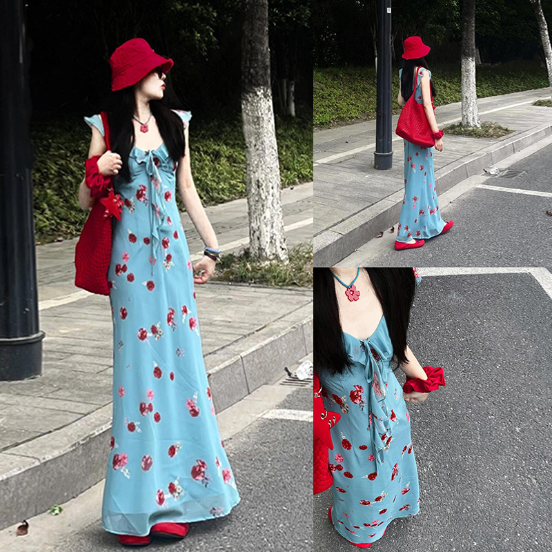 多巴胺绝美碎花蓝色花边吊带连衣裙新款夏季海边度假鱼尾长裙3708