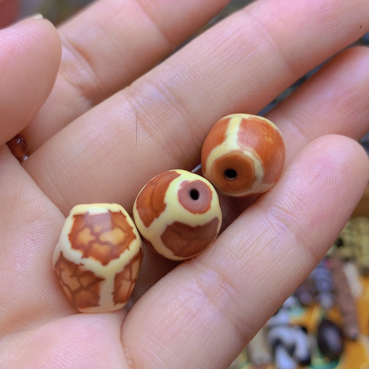 玛瑙/玉髓配饰未镶嵌扎**觉