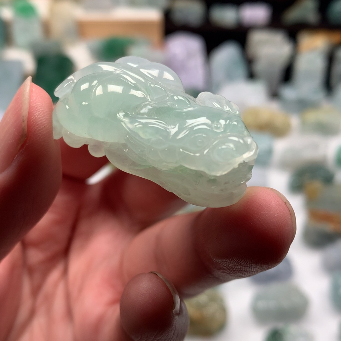 翡翠裸石翡翠原石片料