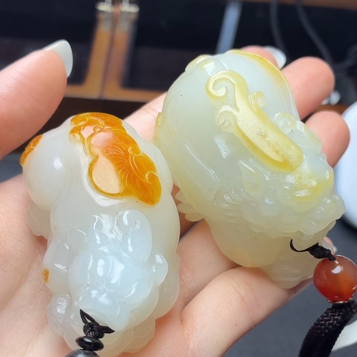 和田玉玉石挂件N1211拍一发一