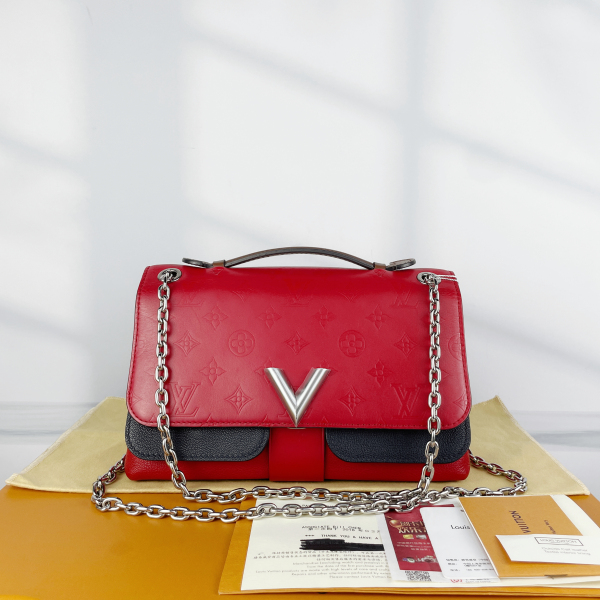 95新/路易威登/市场价22000/包包/250122RN0034