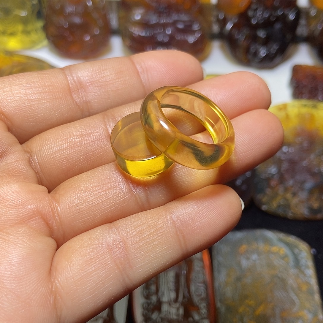 琥珀未镶嵌颈饰缅甸天然琥珀吊坠