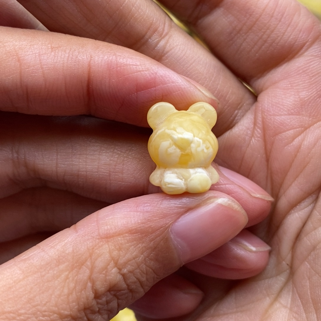 琥珀未镶嵌裸石蜜蜡