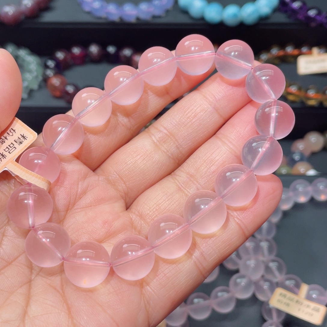 水晶手串未镶嵌粉晶手链，晶体通透