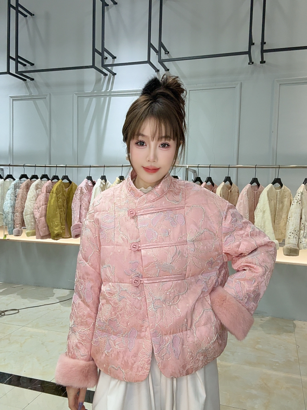 JDJ洁哥2025新款国风鹅绒水貂重工刺绣羽绒外套25880