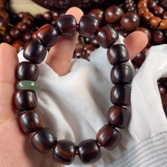 黄花梨/降香黄檀侯*