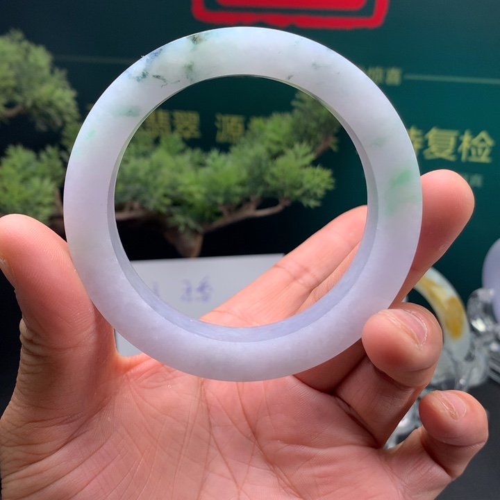 定制翡翠手镯未镶嵌