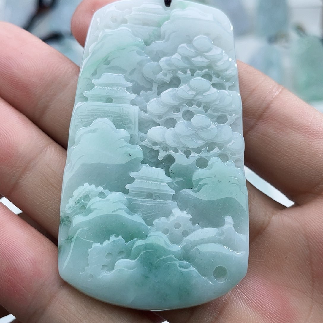 颈饰未镶嵌翡翠翡翠
