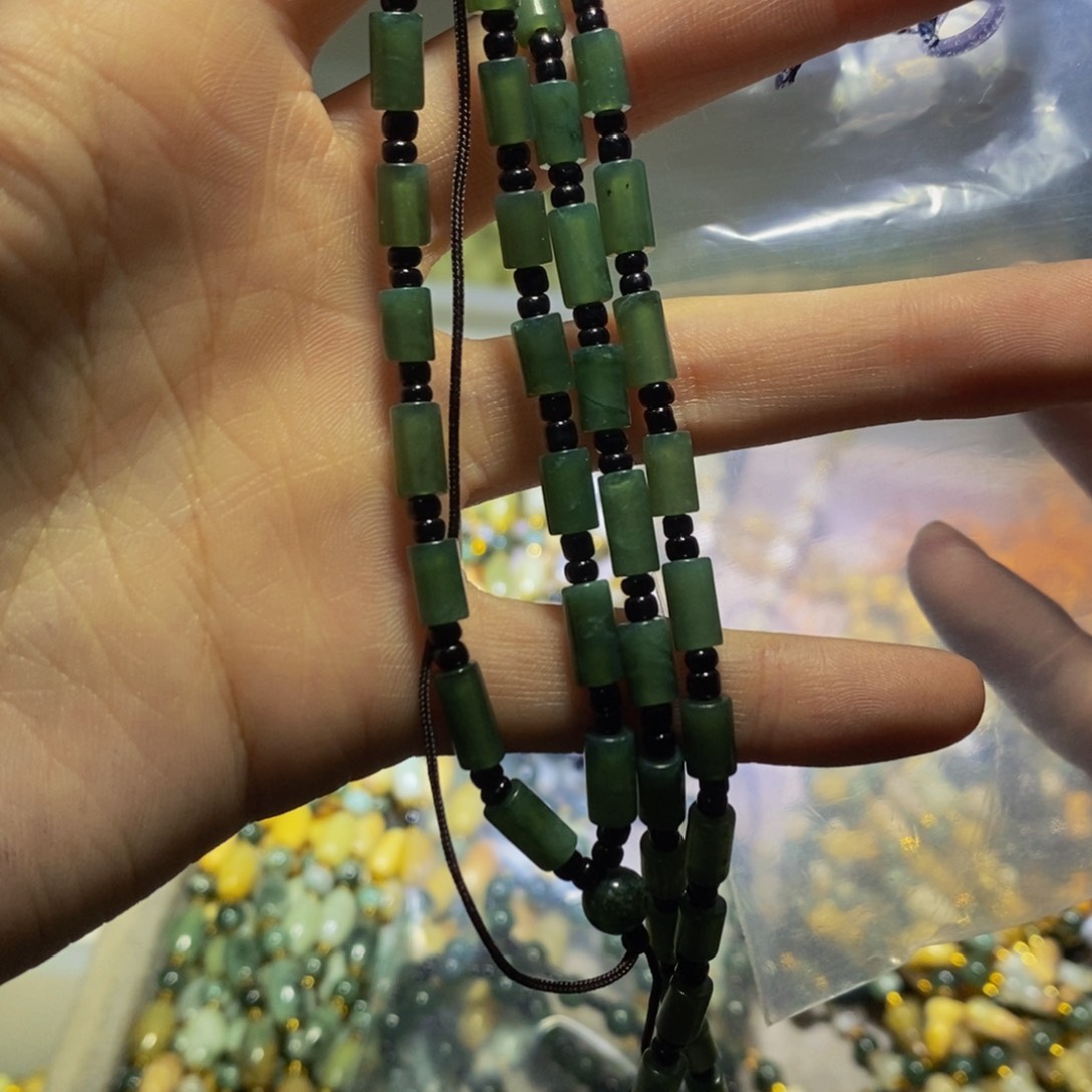 【闪购商品】蛇纹石玉颈饰未镶嵌137